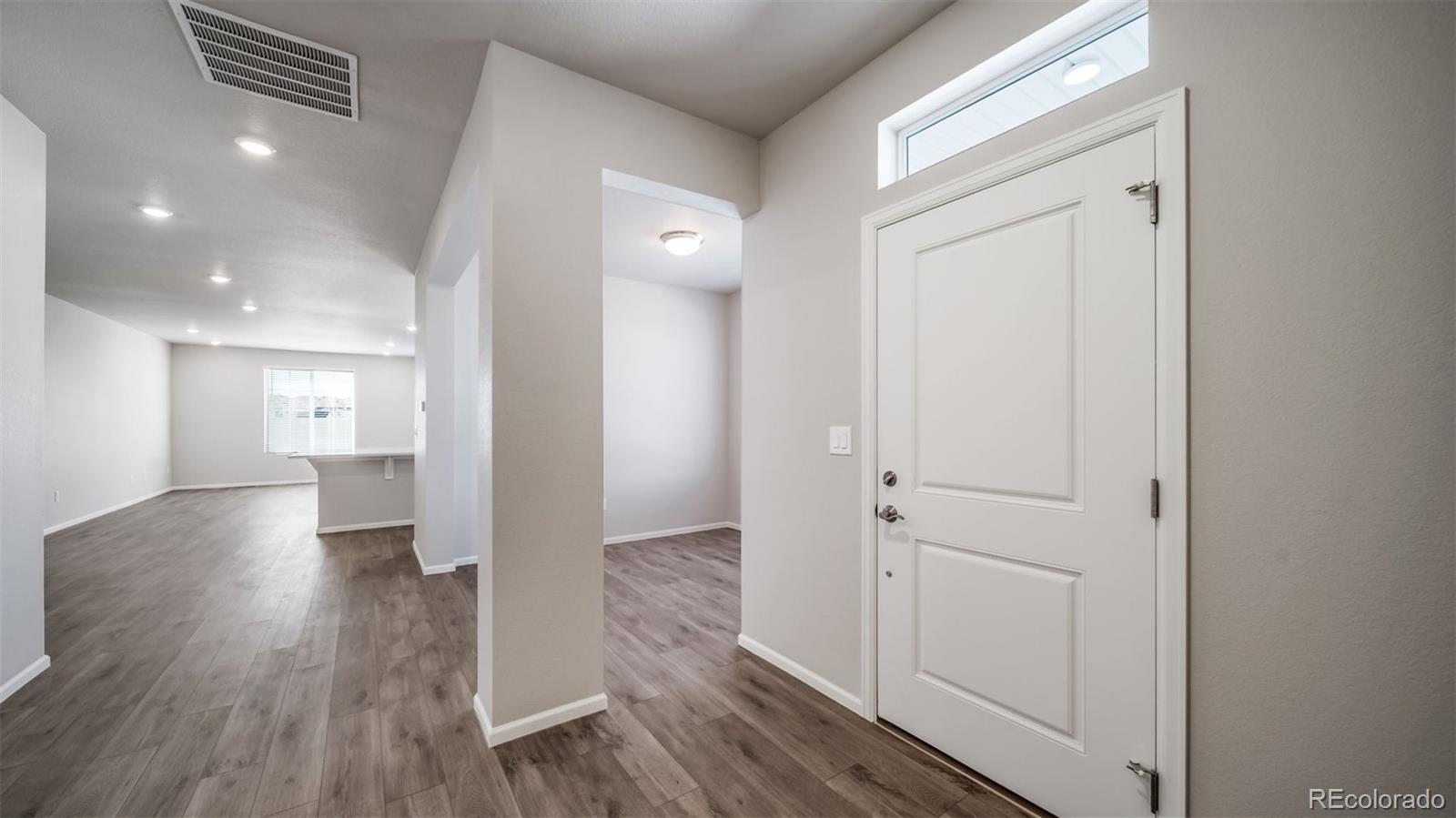 MLS Image #15 for 4982 n tempe street,aurora, Colorado