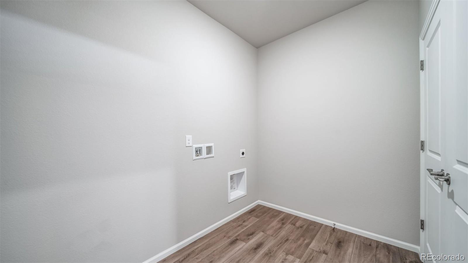 MLS Image #20 for 4982 n tempe street,aurora, Colorado