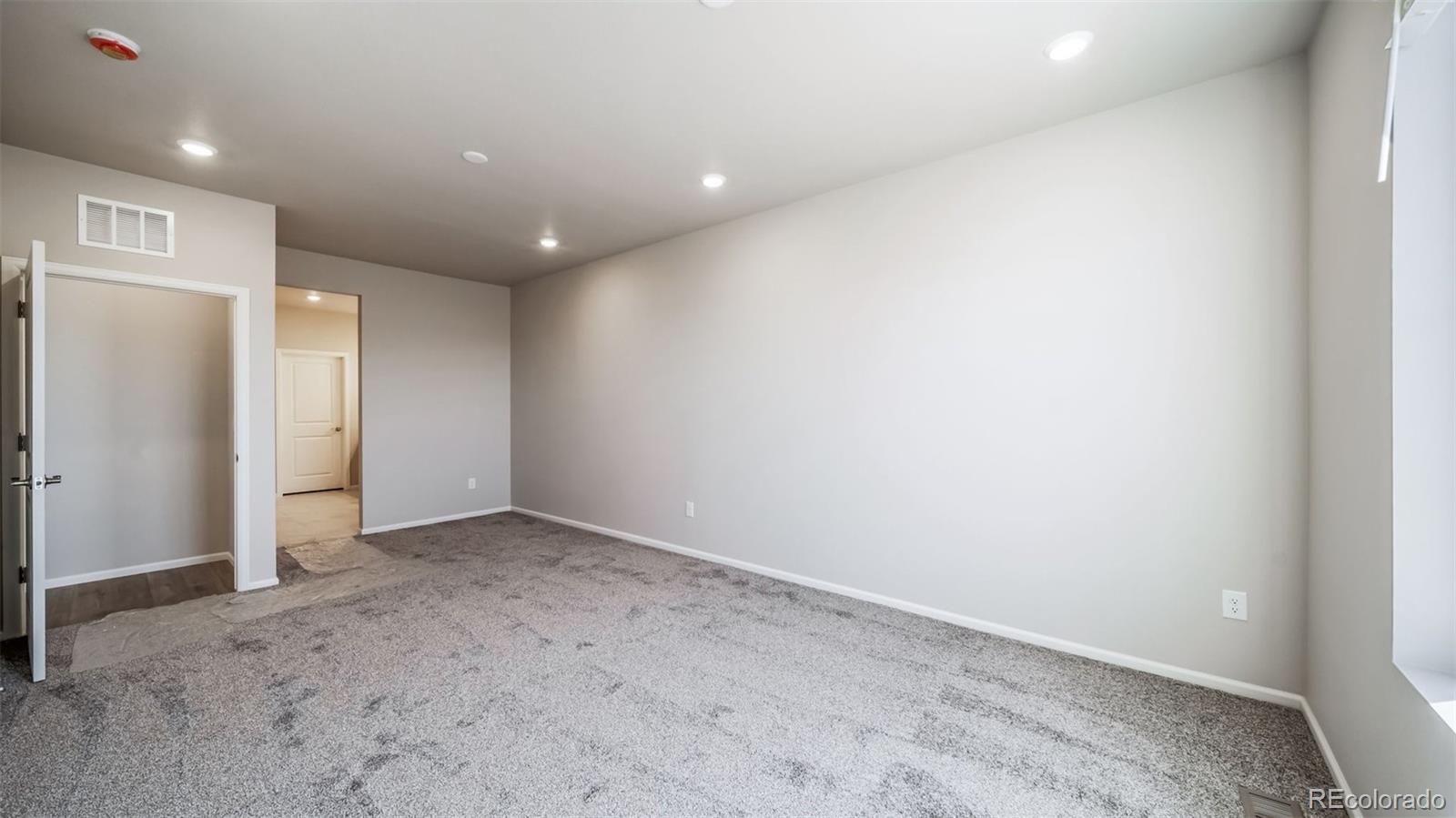 MLS Image #28 for 4982 n tempe street,aurora, Colorado