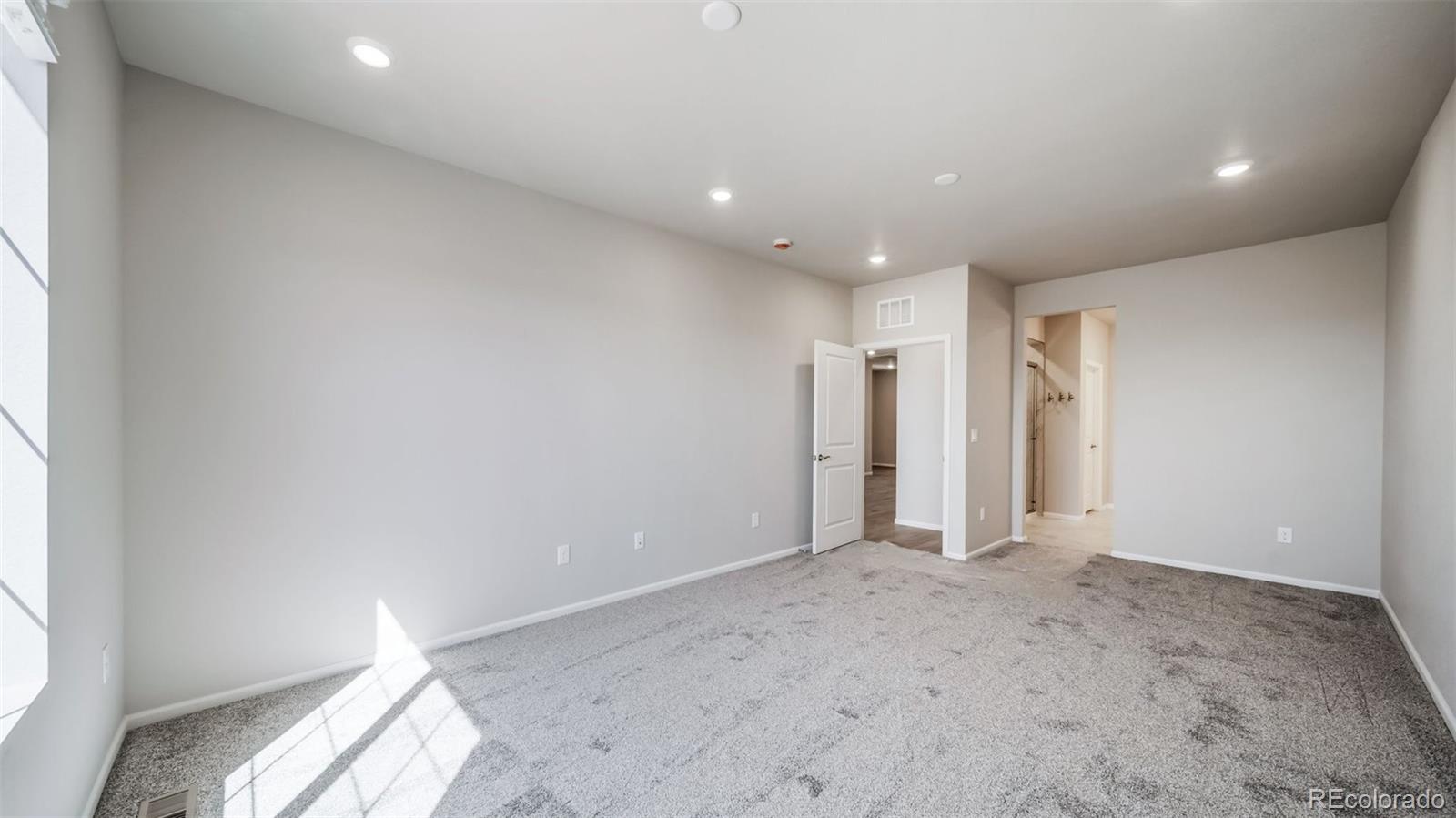 MLS Image #29 for 4982 n tempe street,aurora, Colorado