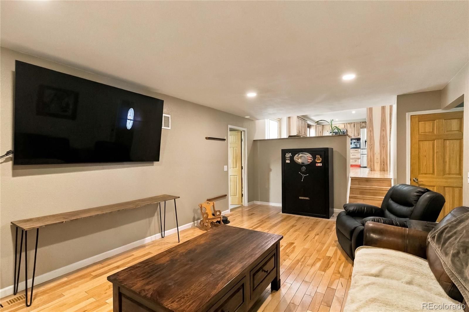 MLS Image #15 for 2322 e 101st place,thornton, Colorado
