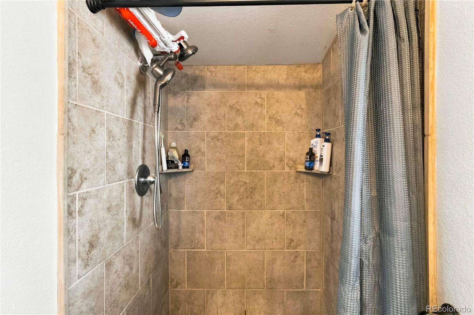 MLS Image #22 for 2322 e 101st place,thornton, Colorado