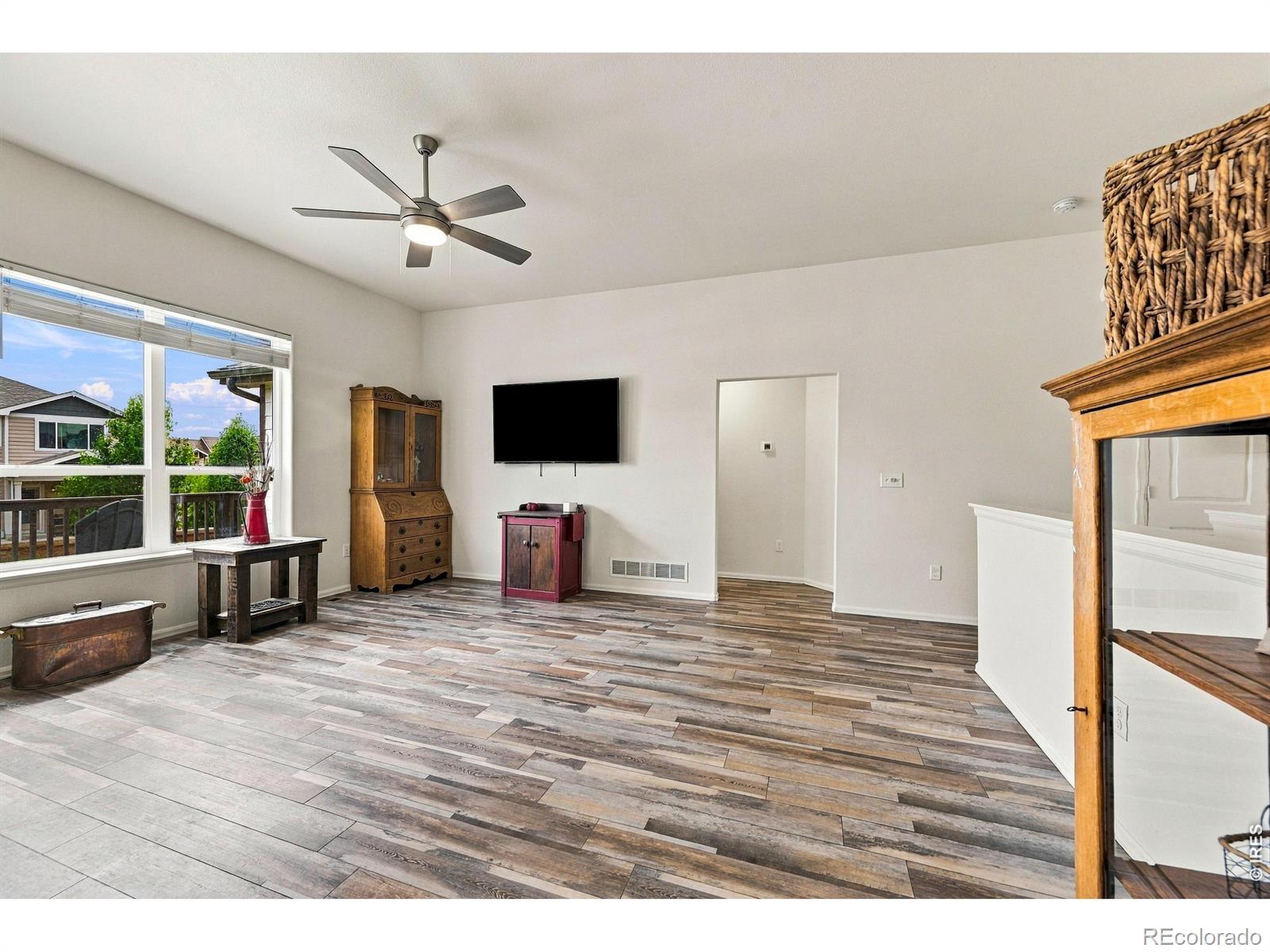 MLS Image #10 for 909  ponderosa drive,severance, Colorado