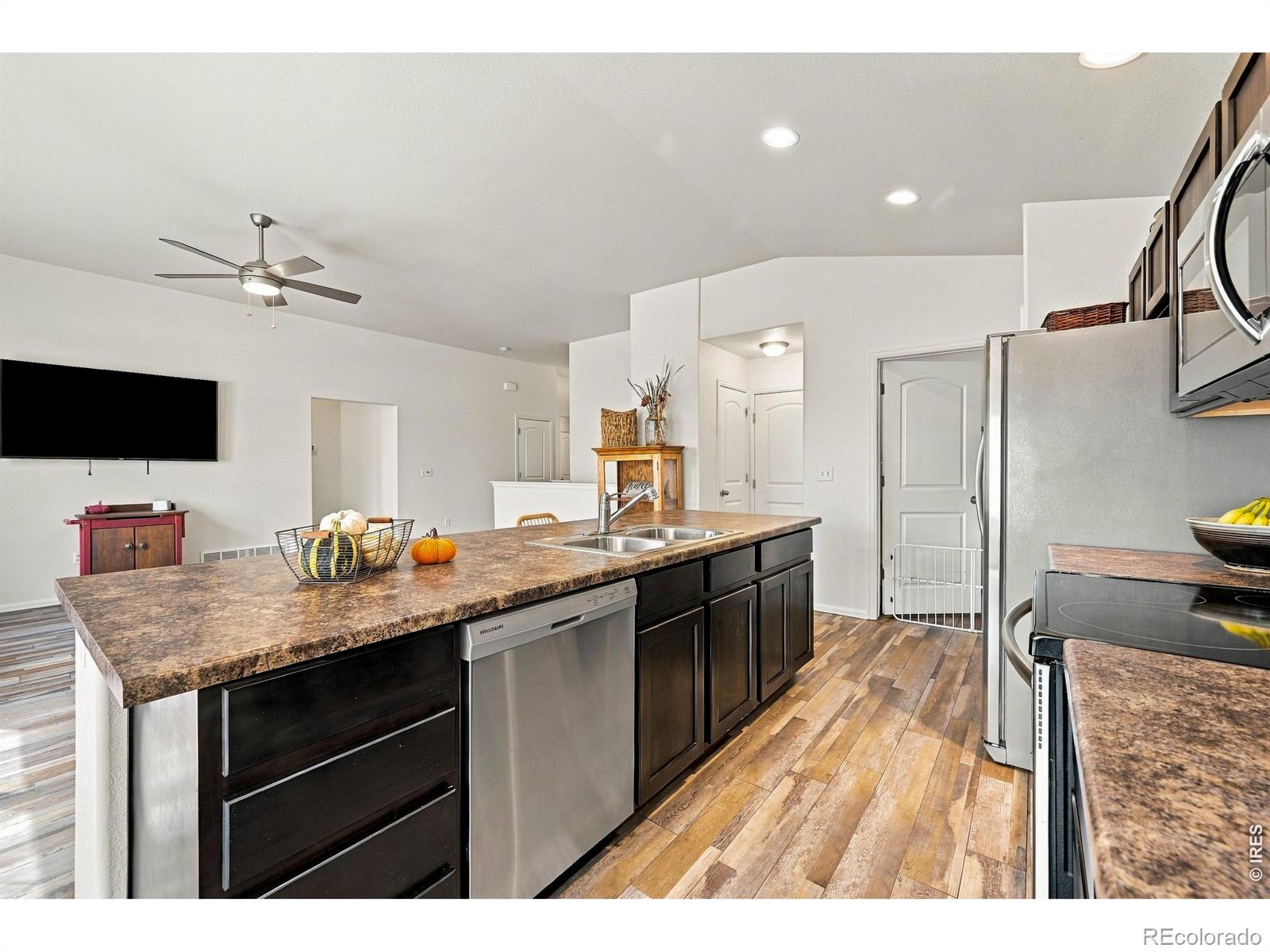 MLS Image #14 for 909  ponderosa drive,severance, Colorado