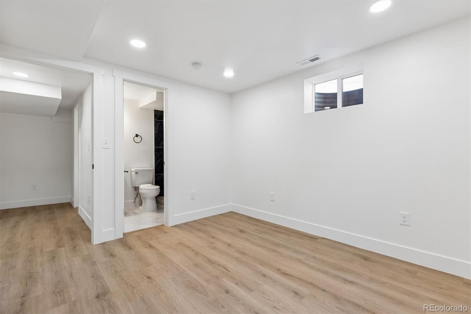 MLS Image #17 for 363 s ivy ,denver, Colorado