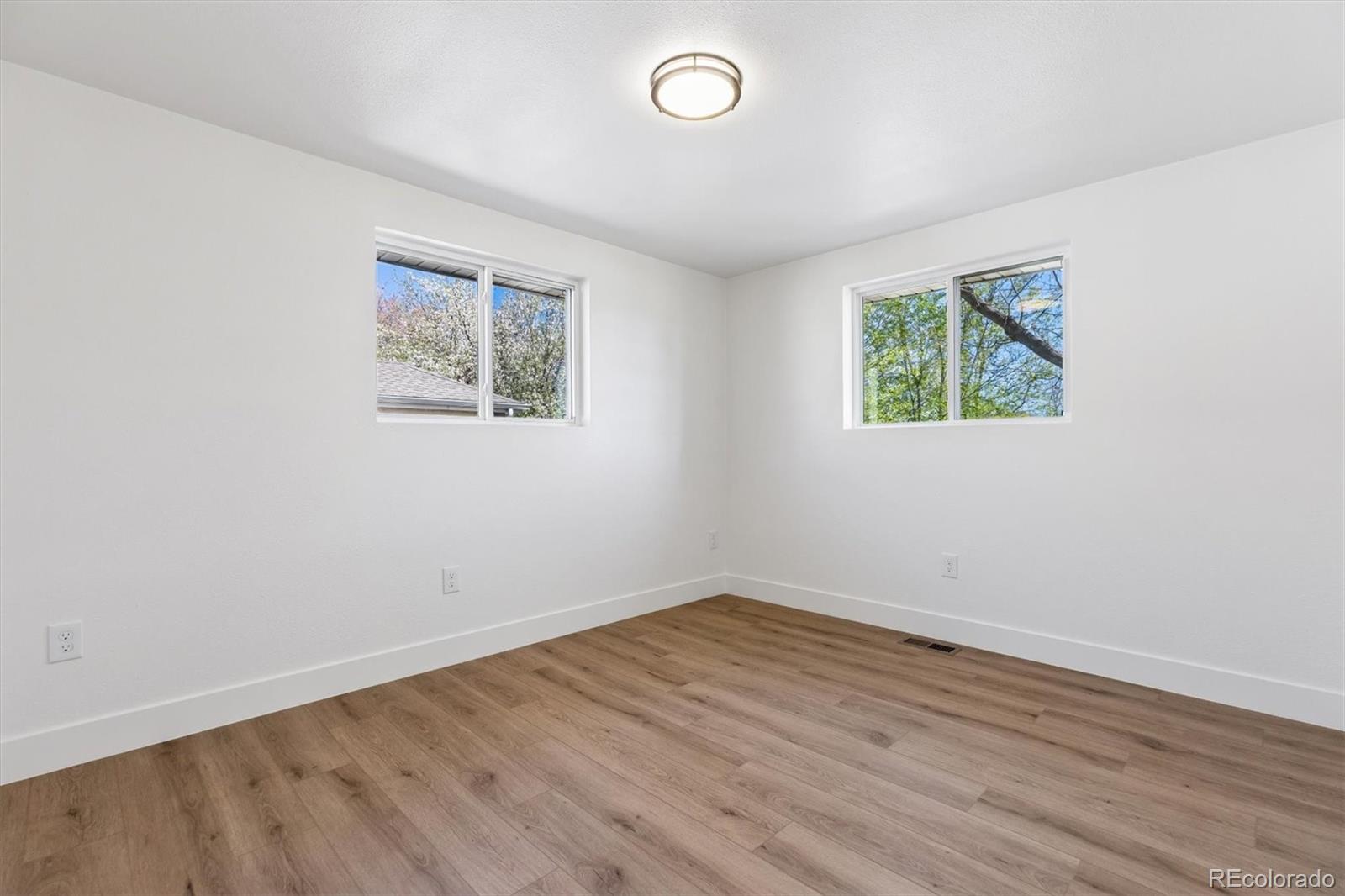 MLS Image #9 for 363 s ivy ,denver, Colorado