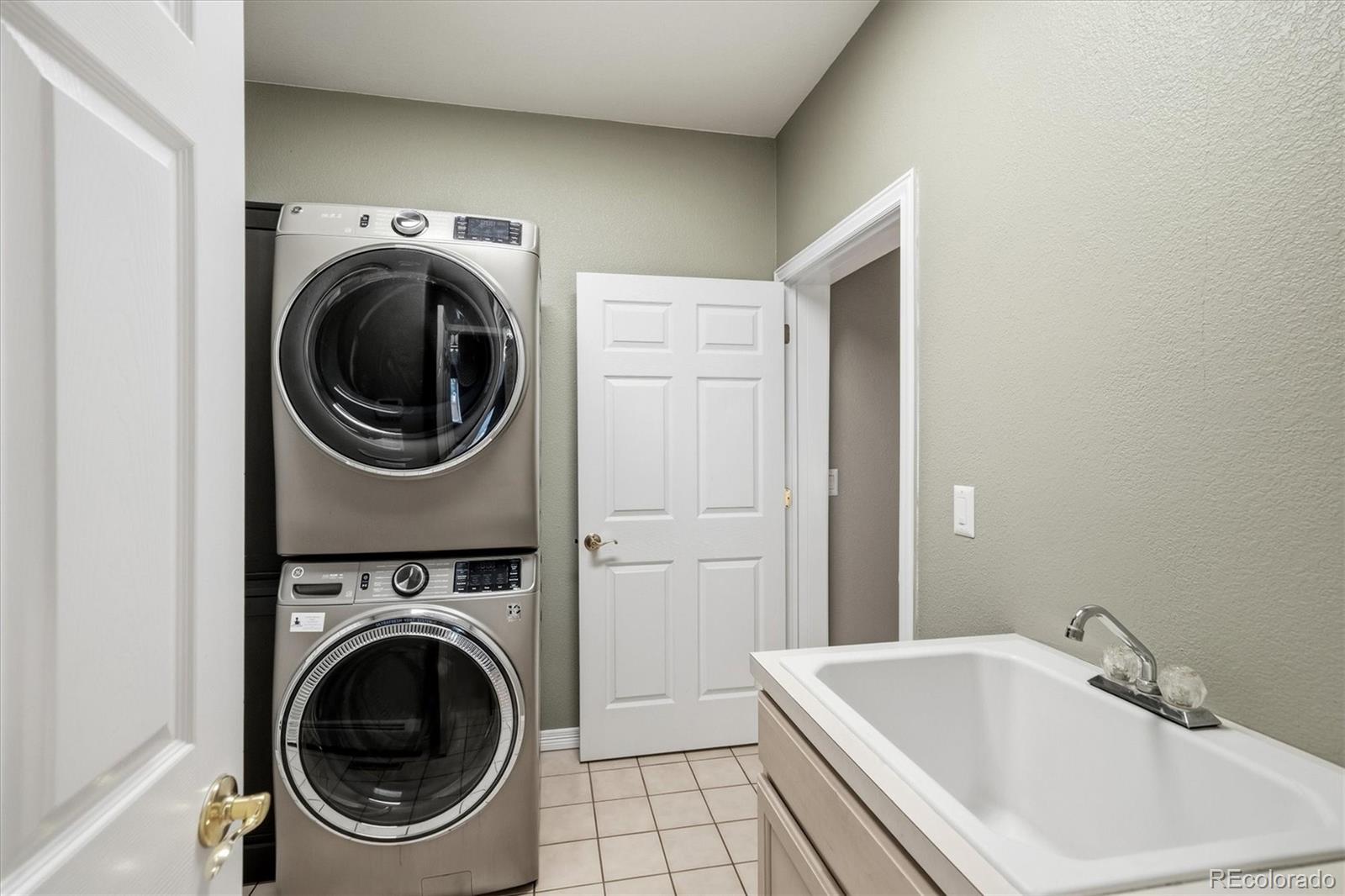 MLS Image #17 for 5554 w ida drive,littleton, Colorado