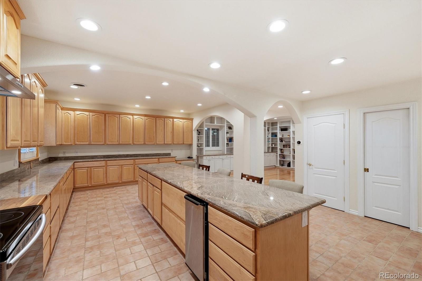 MLS Image #36 for 5554 w ida drive,littleton, Colorado