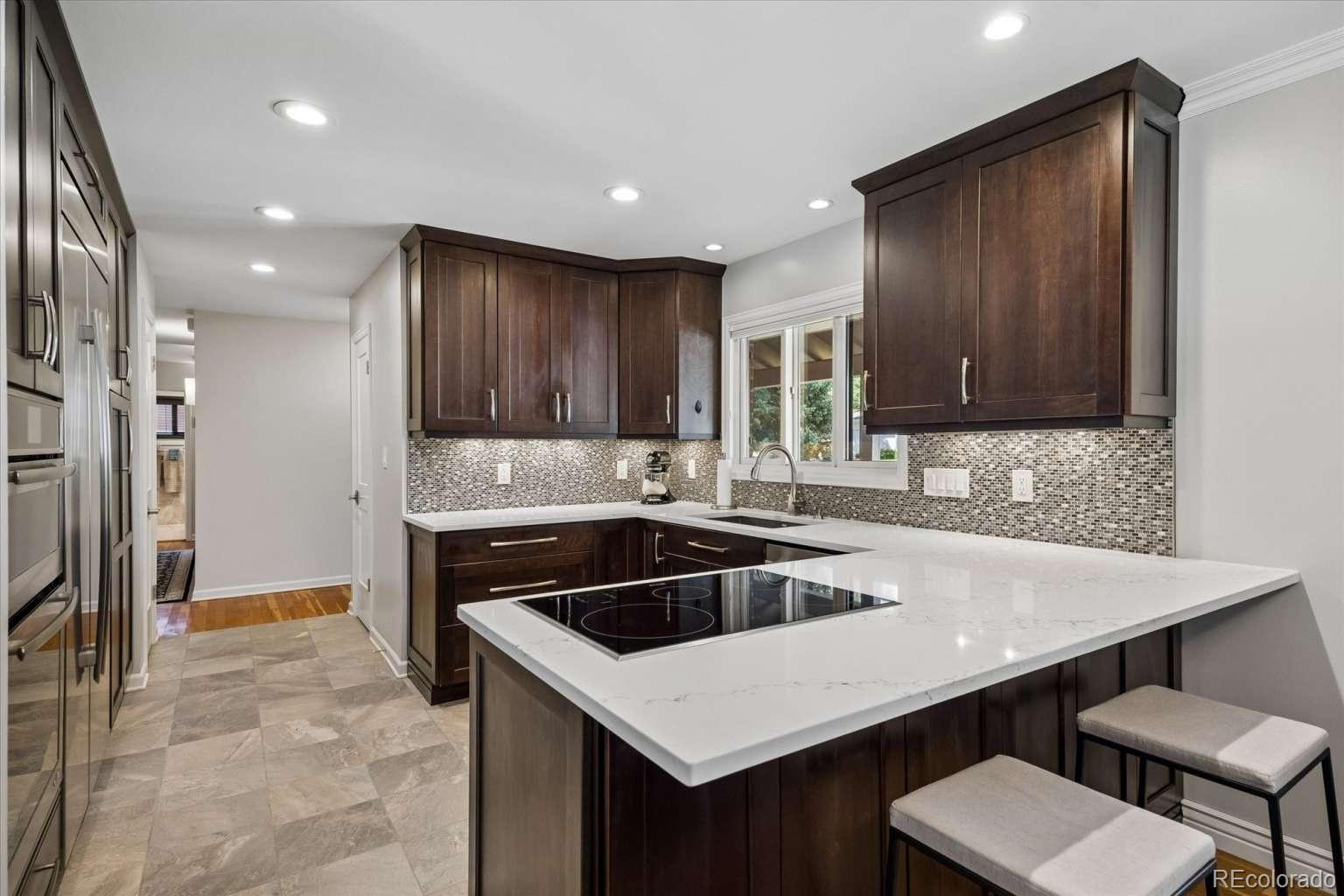MLS Image #14 for 3196 s saint paul street,denver, Colorado