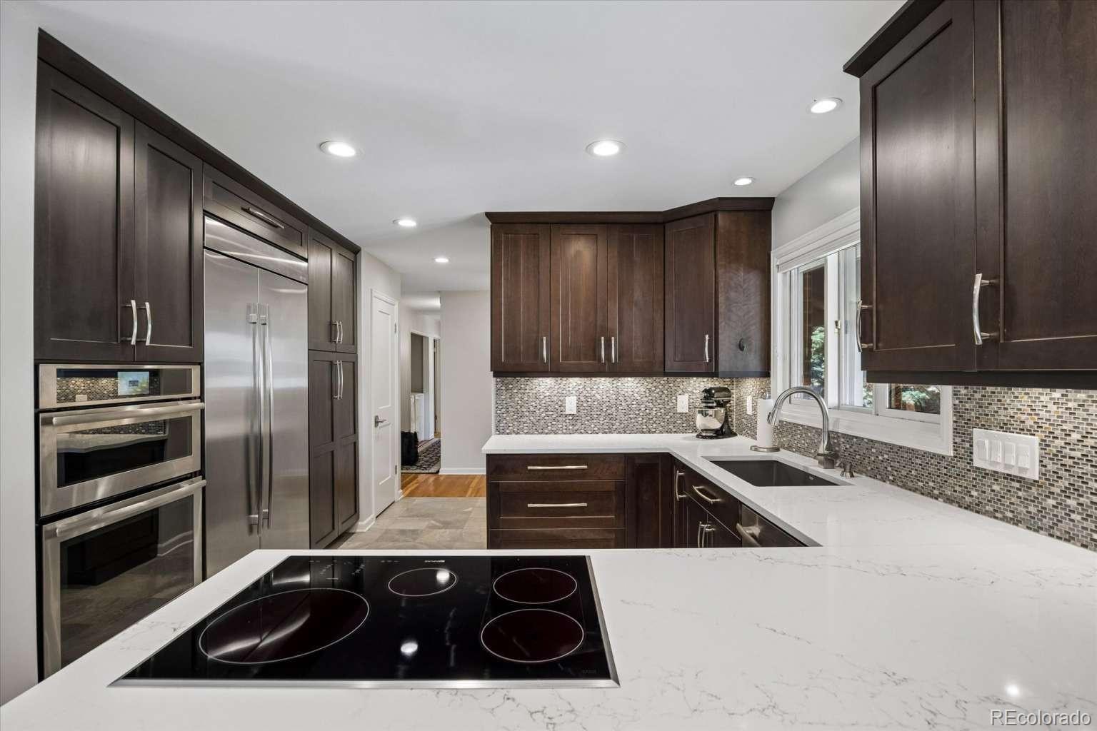 MLS Image #15 for 3196 s saint paul street,denver, Colorado