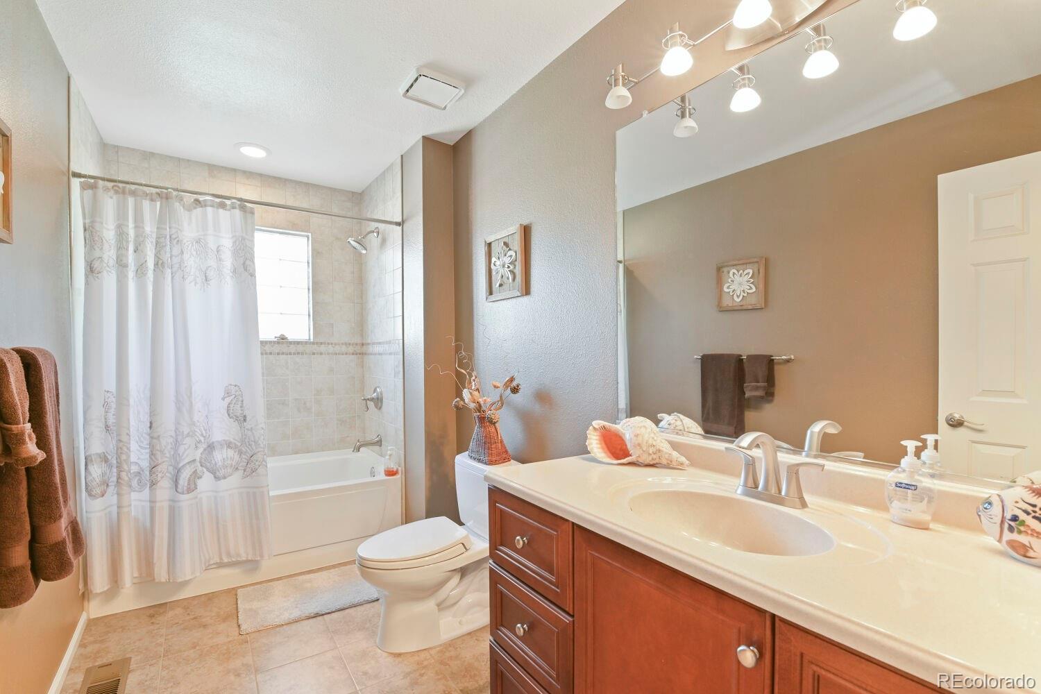 MLS Image #24 for 1764 s iola street,aurora, Colorado