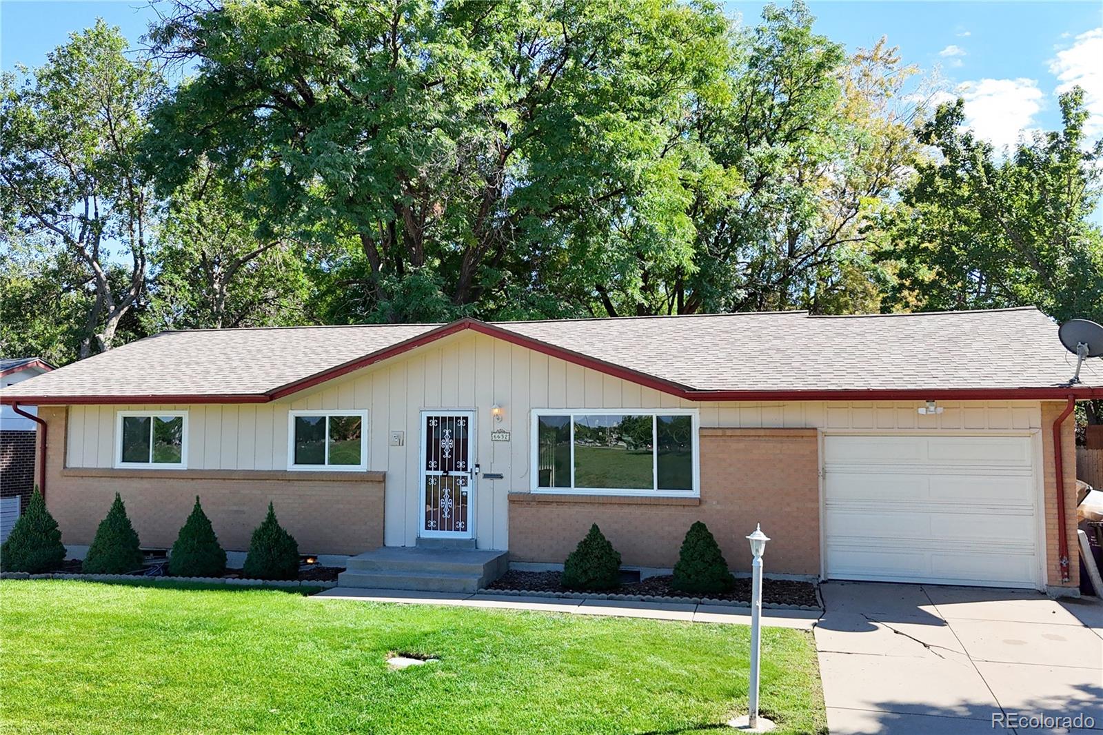 MLS Image #0 for 6632 e dickenson place,denver, Colorado
