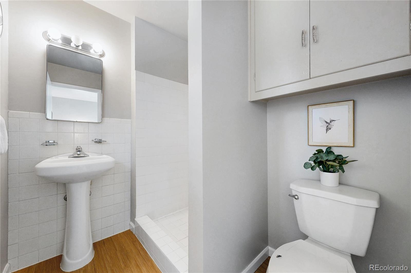 MLS Image #10 for 6632 e dickenson place,denver, Colorado