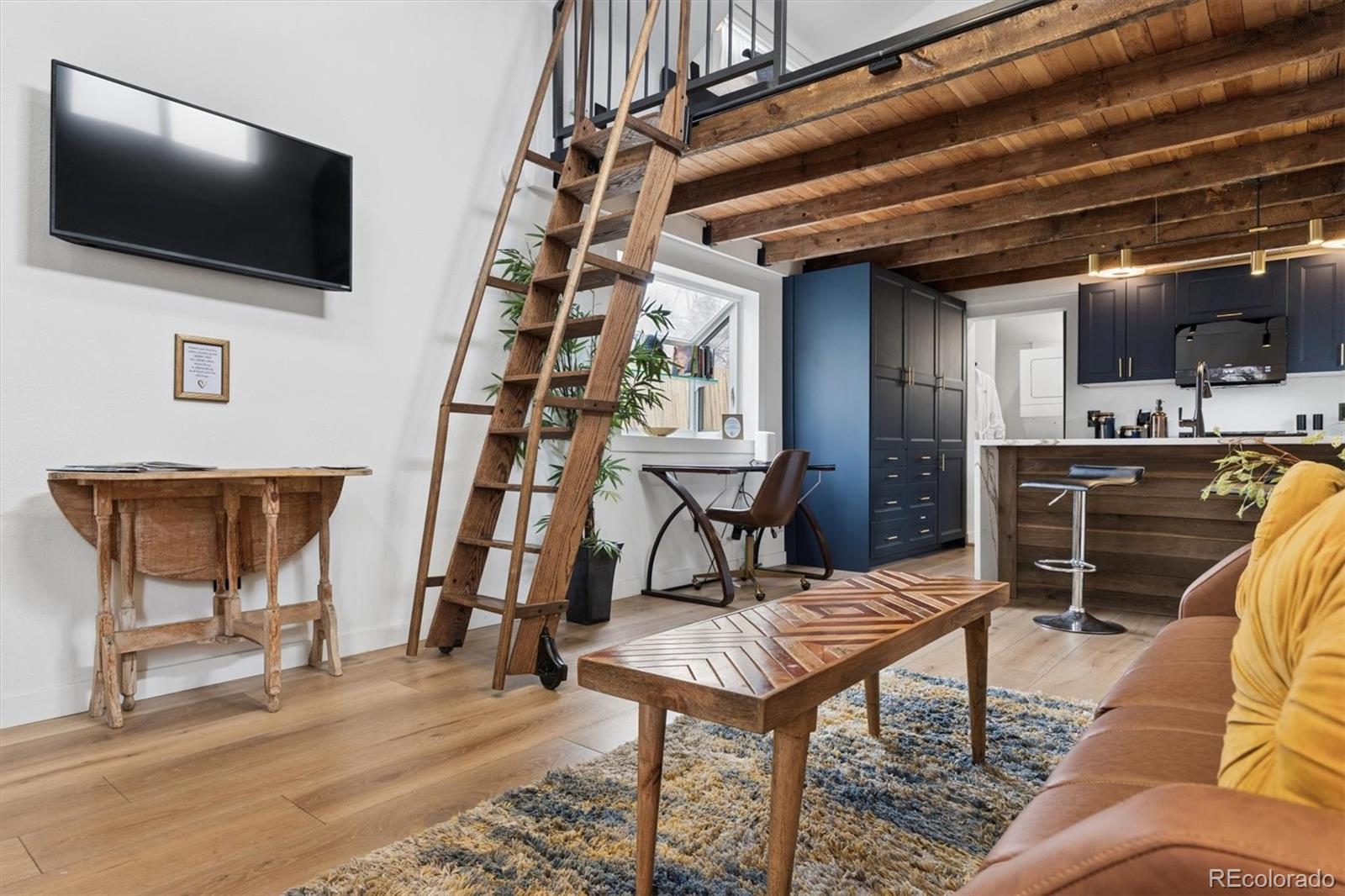 MLS Image #11 for 2854 s lincoln street,englewood, Colorado