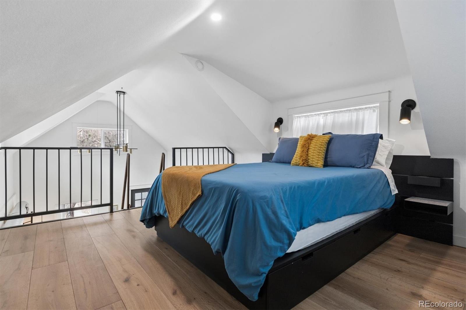 MLS Image #17 for 2854 s lincoln street,englewood, Colorado