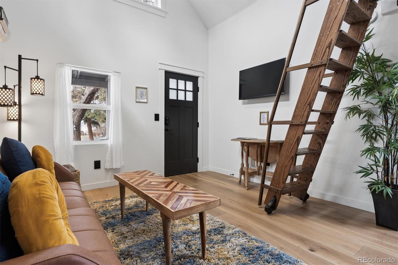 MLS Image #9 for 2854 s lincoln street,englewood, Colorado
