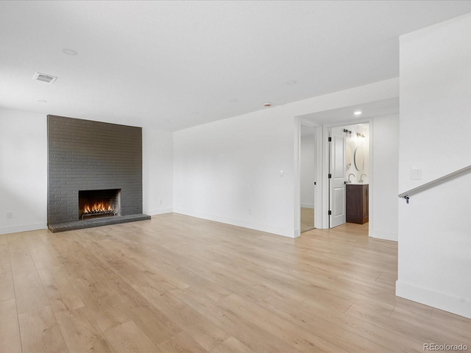 MLS Image #15 for 2571 s kittredge way,aurora, Colorado