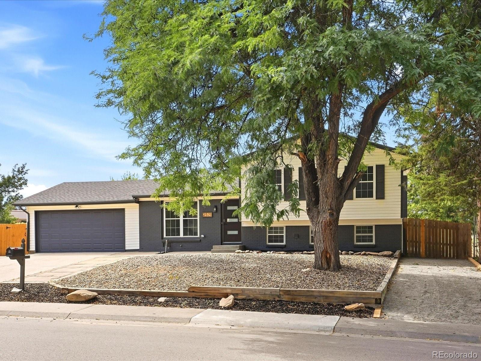 MLS Image #3 for 2571 s kittredge way,aurora, Colorado