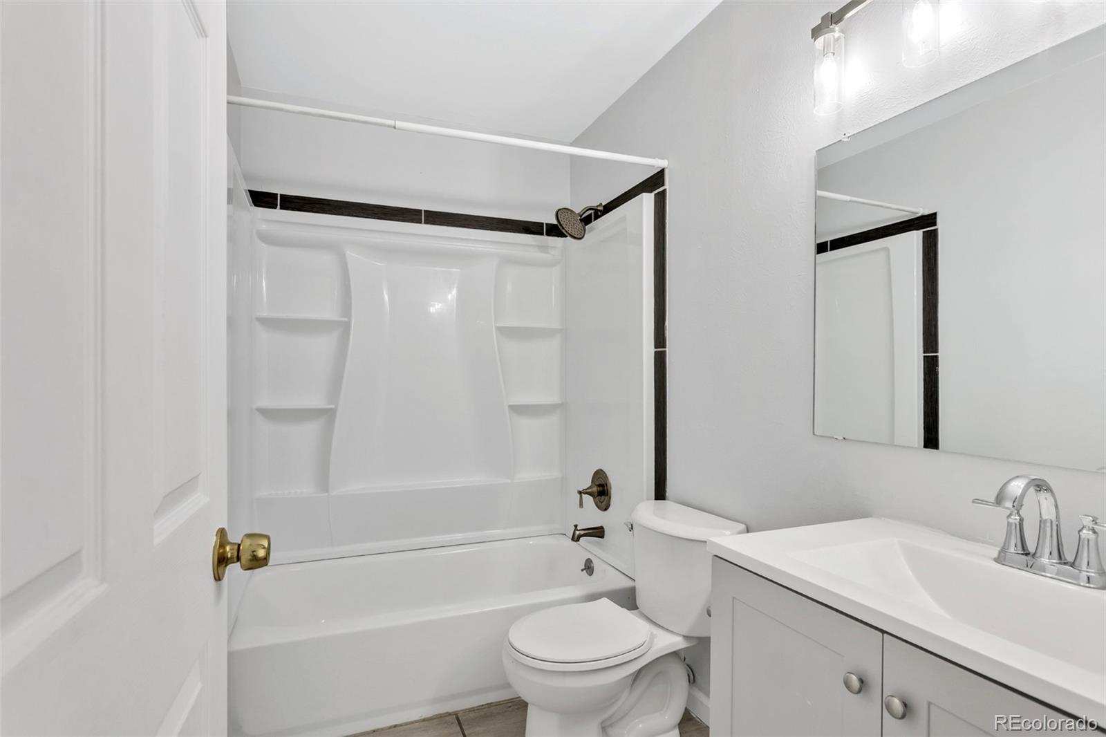 MLS Image #12 for 15084 e andrews drive,denver, Colorado