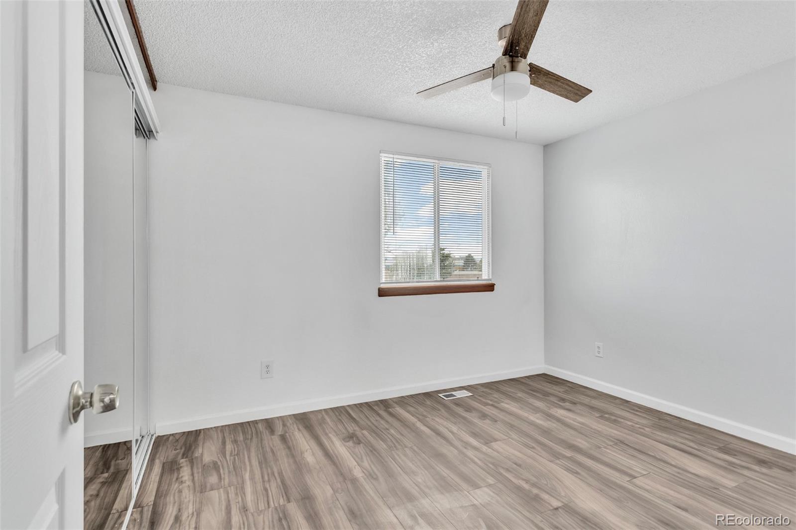 MLS Image #13 for 15084 e andrews drive,denver, Colorado