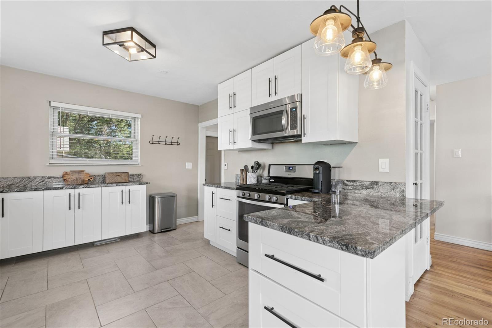 MLS Image #11 for 2221 e uintah street,colorado springs, Colorado