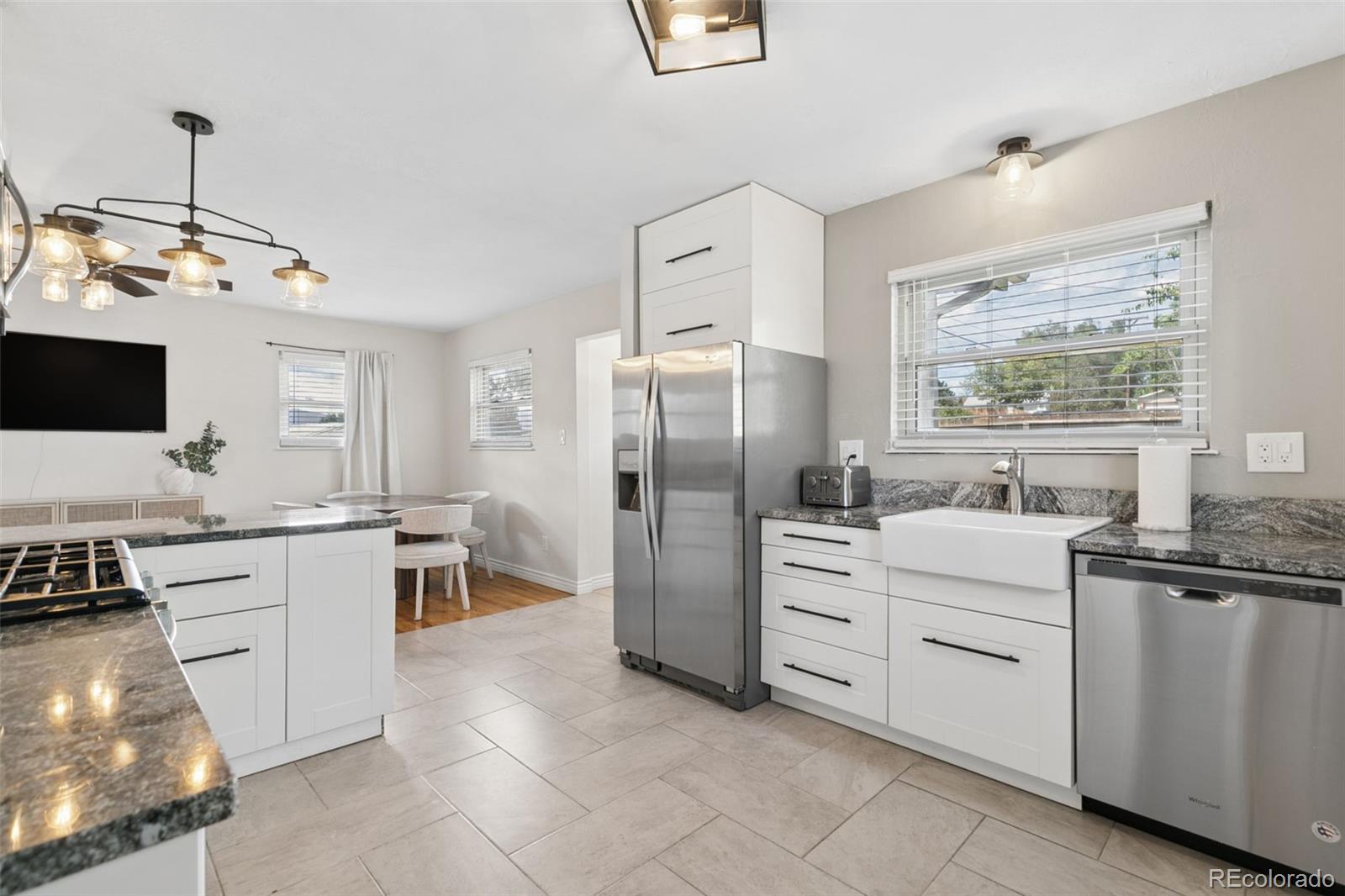 MLS Image #14 for 2221 e uintah street,colorado springs, Colorado