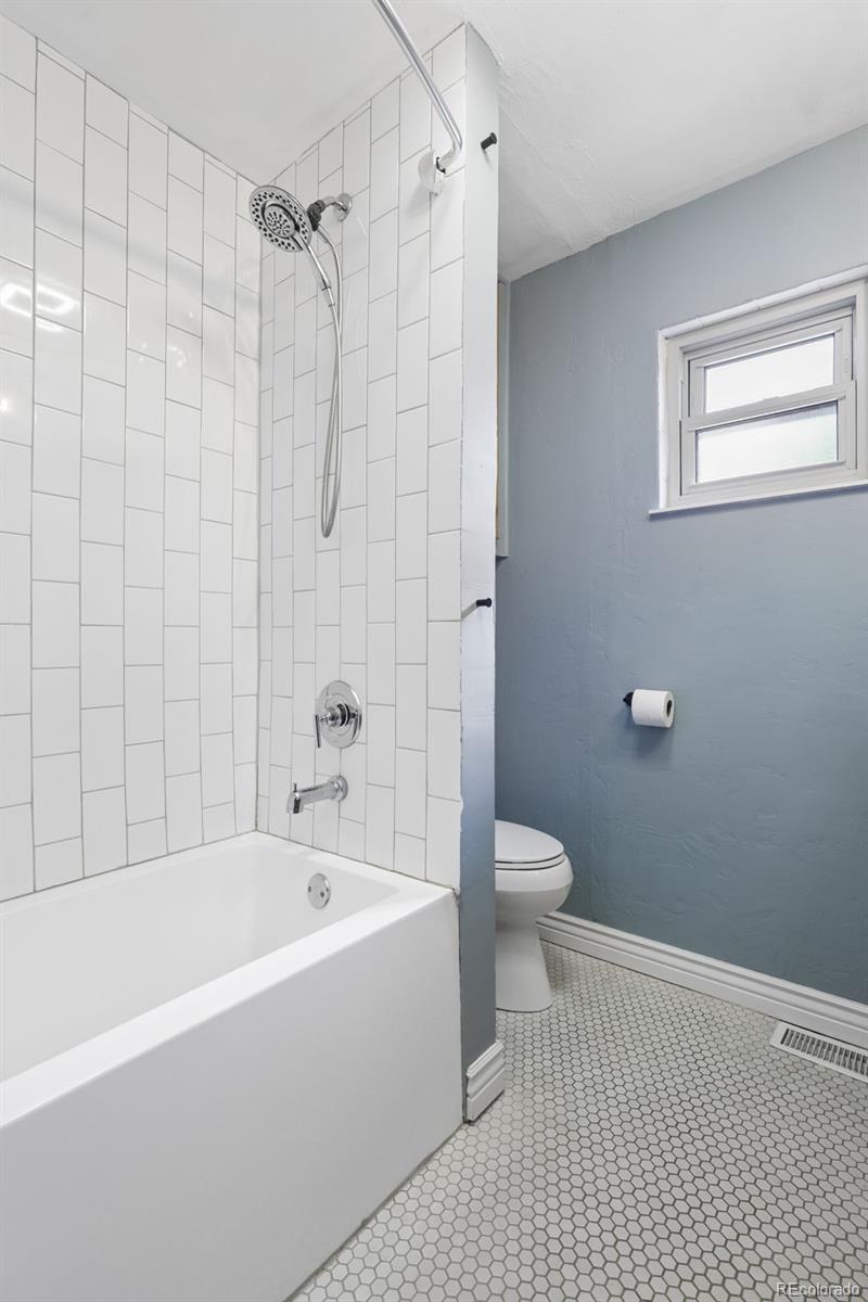 MLS Image #19 for 2221 e uintah street,colorado springs, Colorado