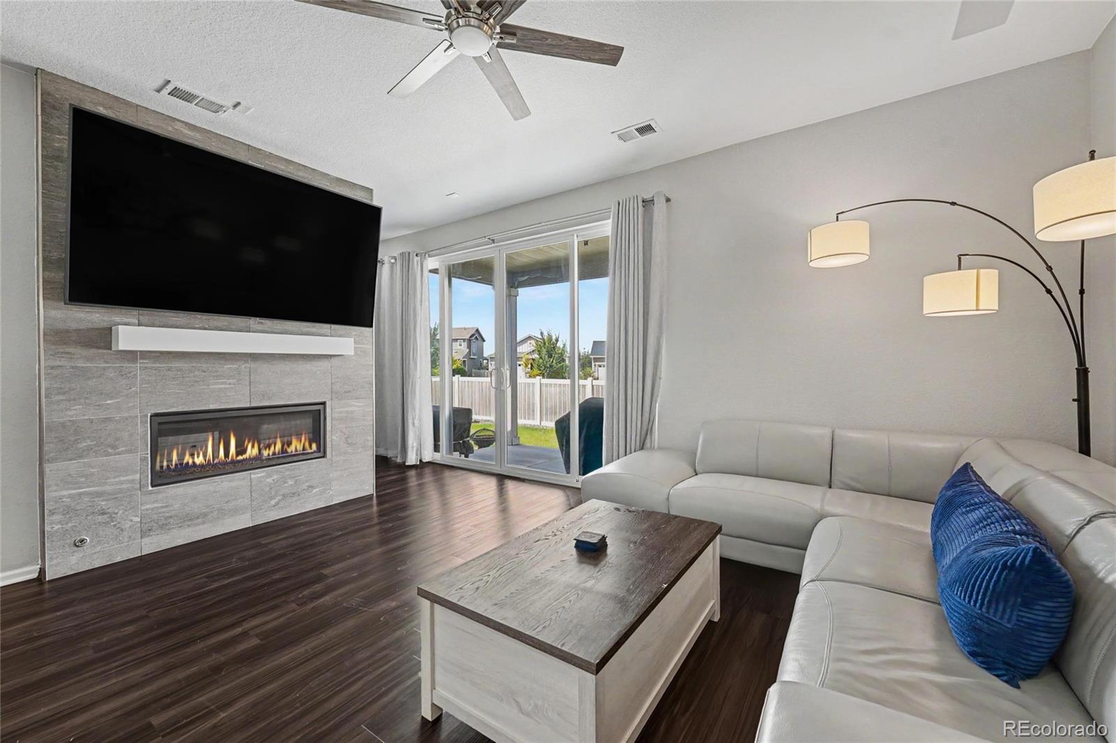 MLS Image #4 for 10455  akron street,commerce city, Colorado