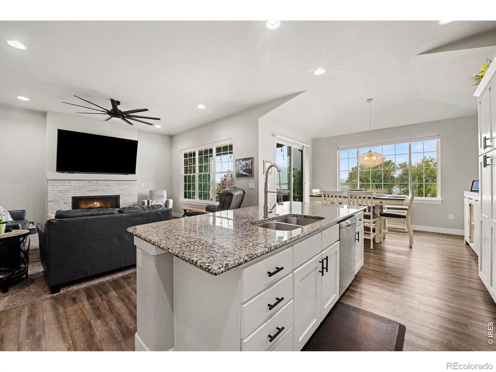 MLS Image #9 for 1761  vista point lane,windsor, Colorado