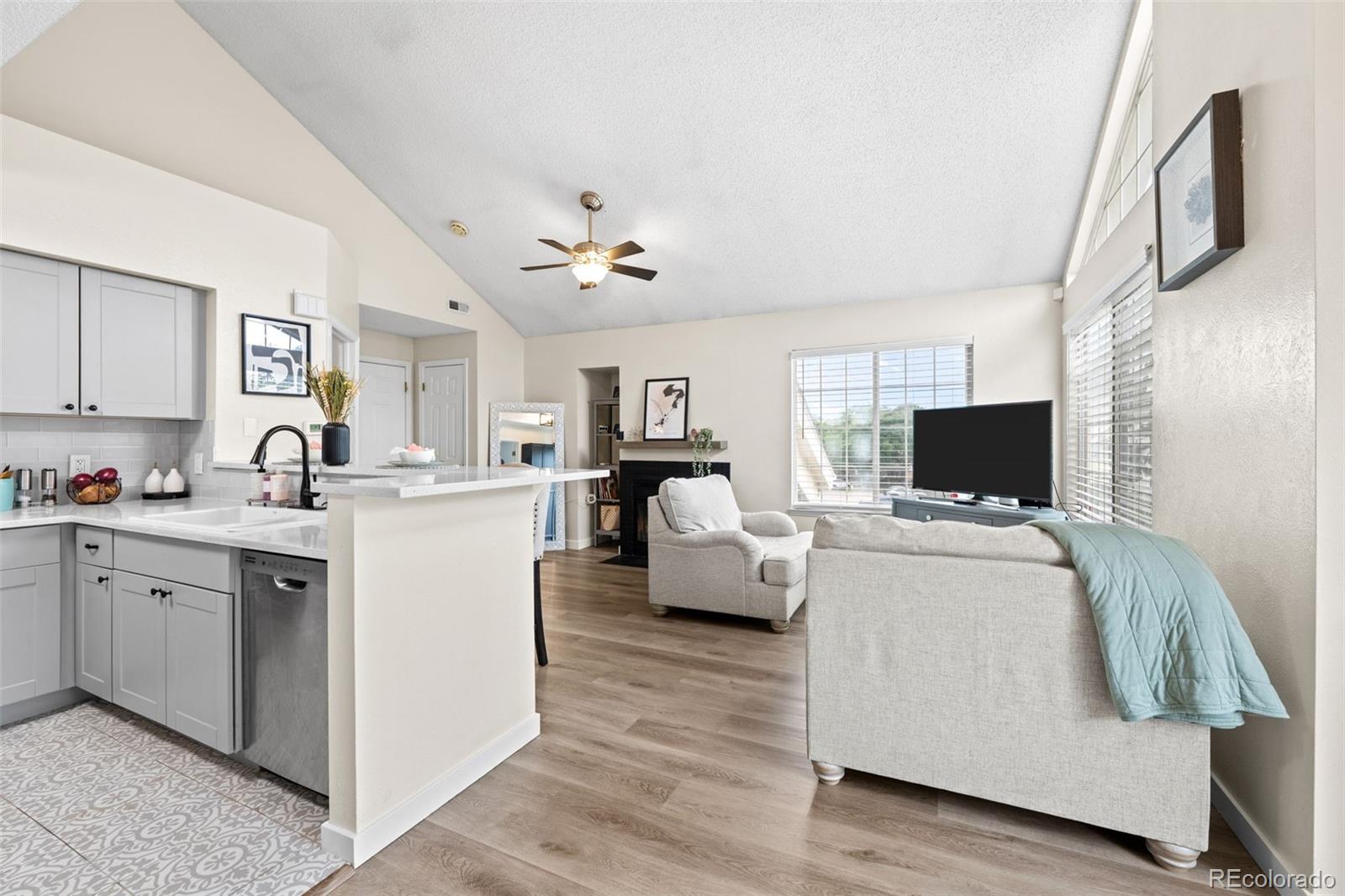 MLS Image #7 for 13792 e lehigh avenue b,aurora, Colorado