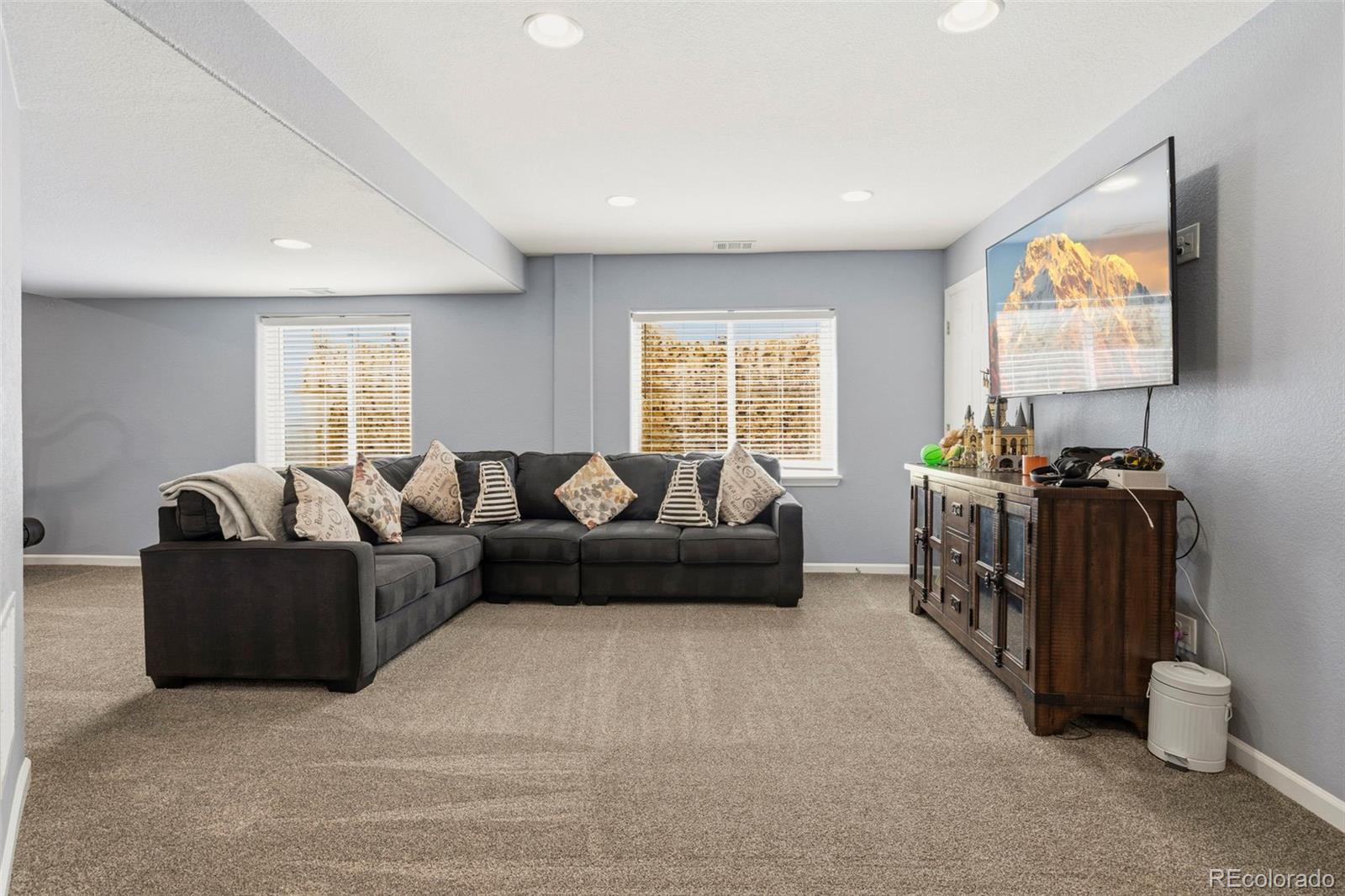 MLS Image #23 for 24082 e 2nd drive,aurora, Colorado
