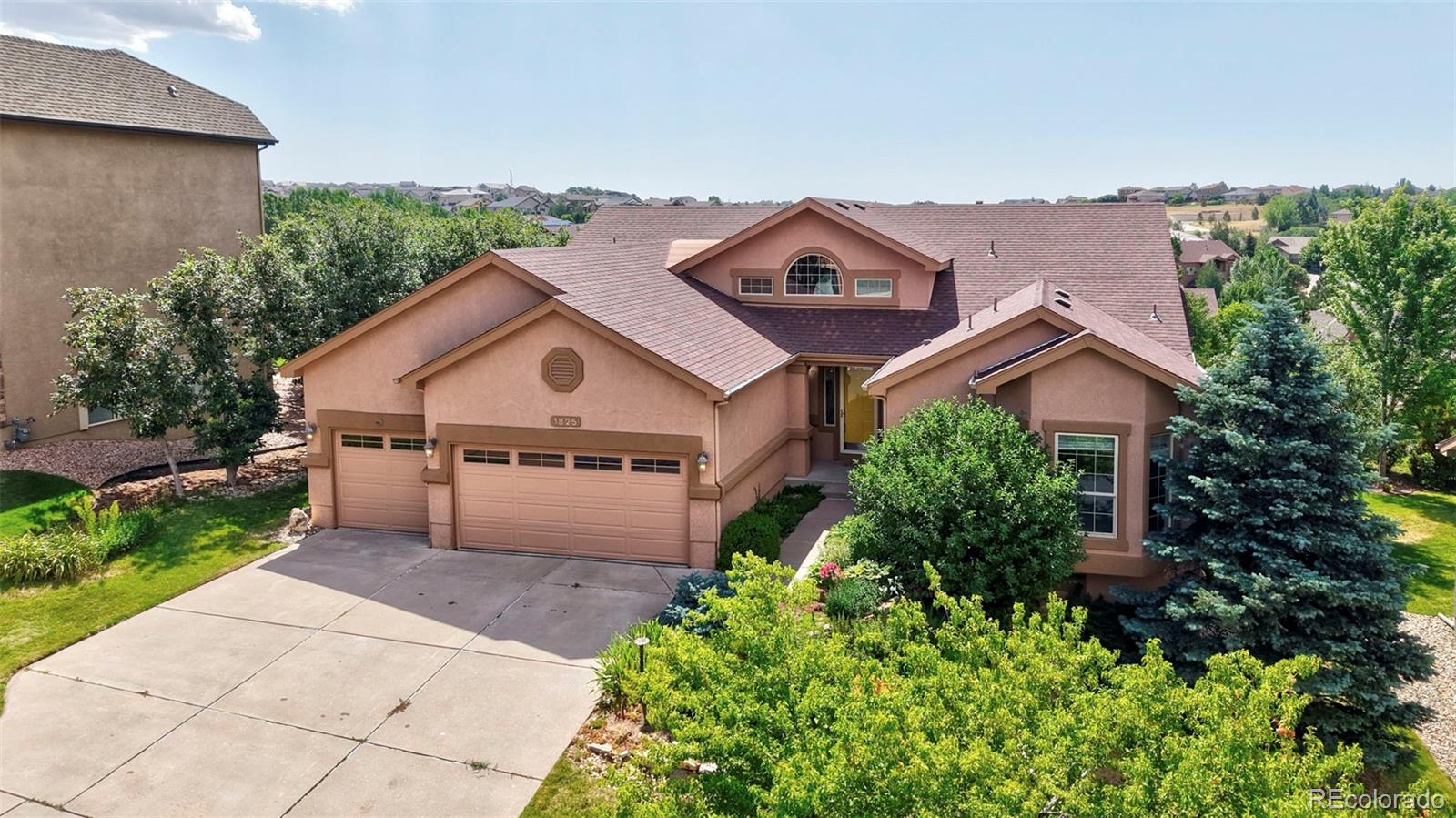 MLS Image #2 for 1825  bridle oaks lane,colorado springs, Colorado