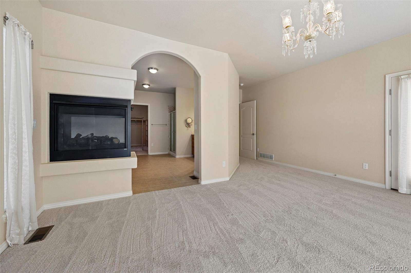 MLS Image #5 for 1825  bridle oaks lane,colorado springs, Colorado
