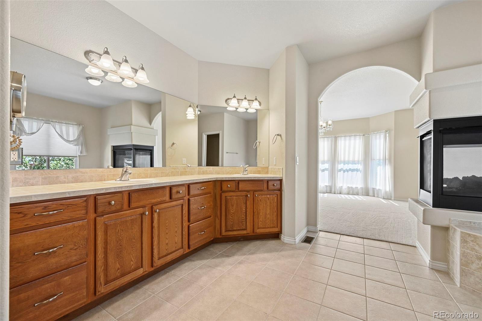 MLS Image #9 for 1825  bridle oaks lane,colorado springs, Colorado