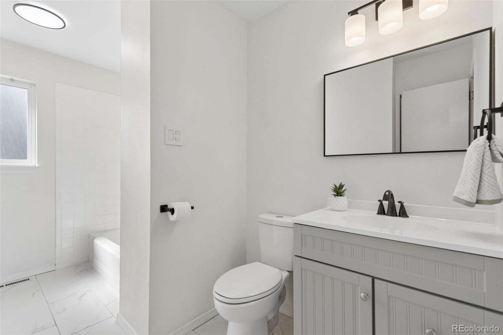 MLS Image #12 for 1501  newcastle street,colorado springs, Colorado