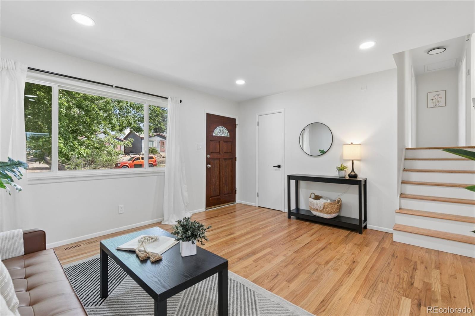MLS Image #5 for 1501  newcastle street,colorado springs, Colorado
