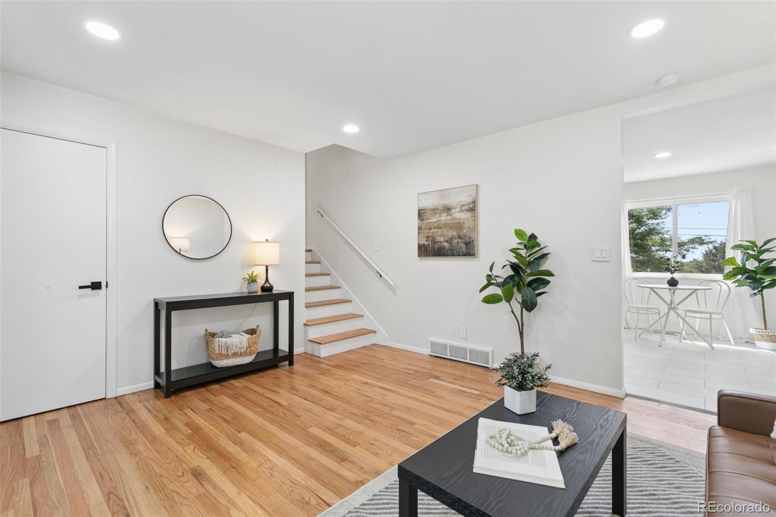 MLS Image #6 for 1501  newcastle street,colorado springs, Colorado