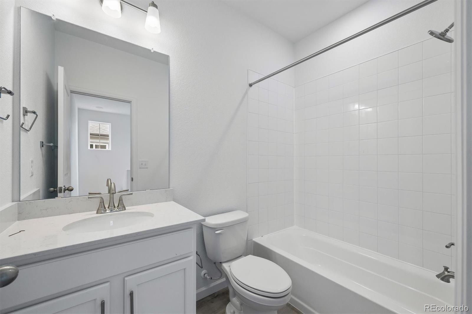 MLS Image #12 for 21411 e 67th avenue,aurora, Colorado