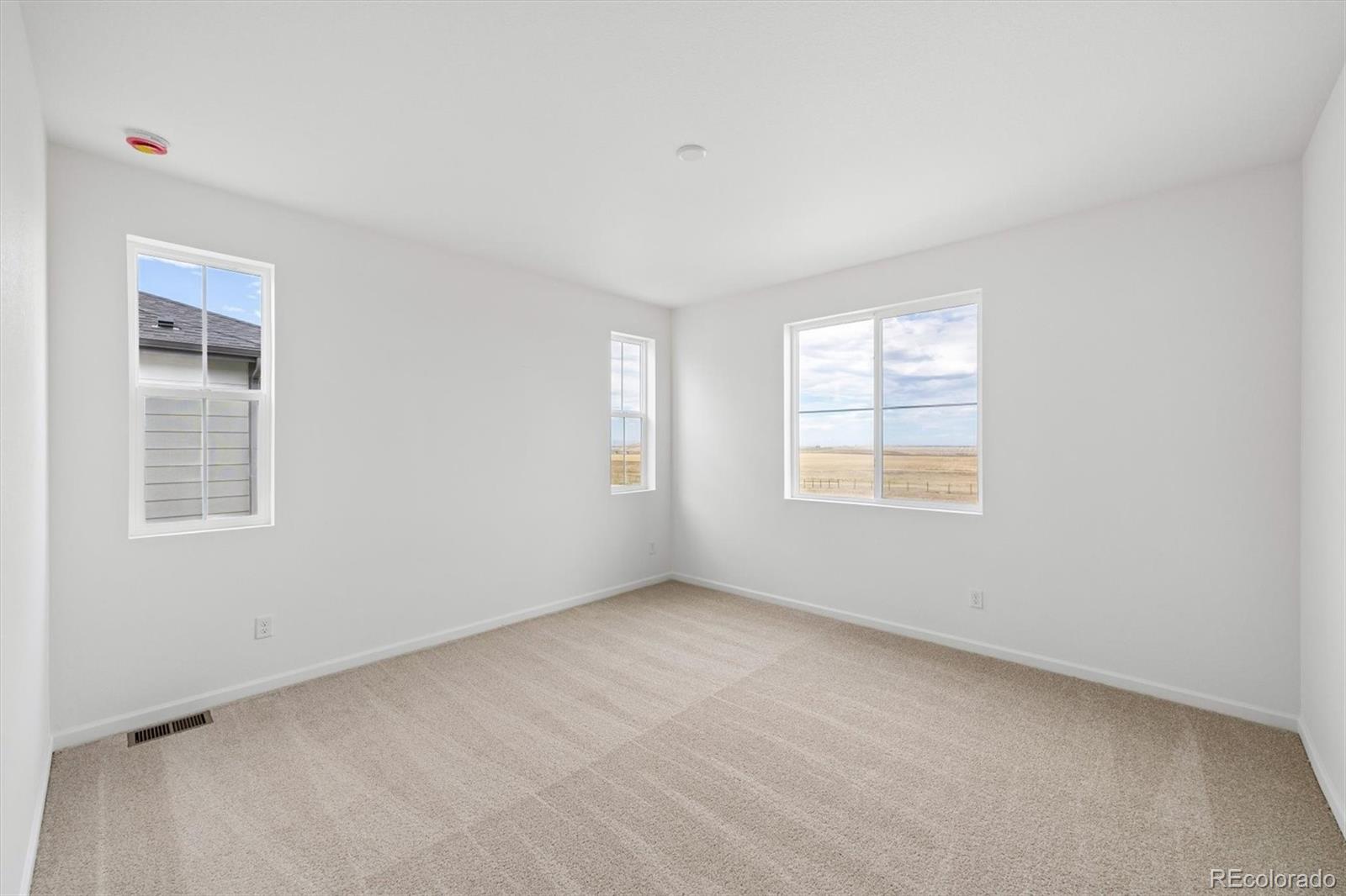 MLS Image #14 for 21411 e 67th avenue,aurora, Colorado