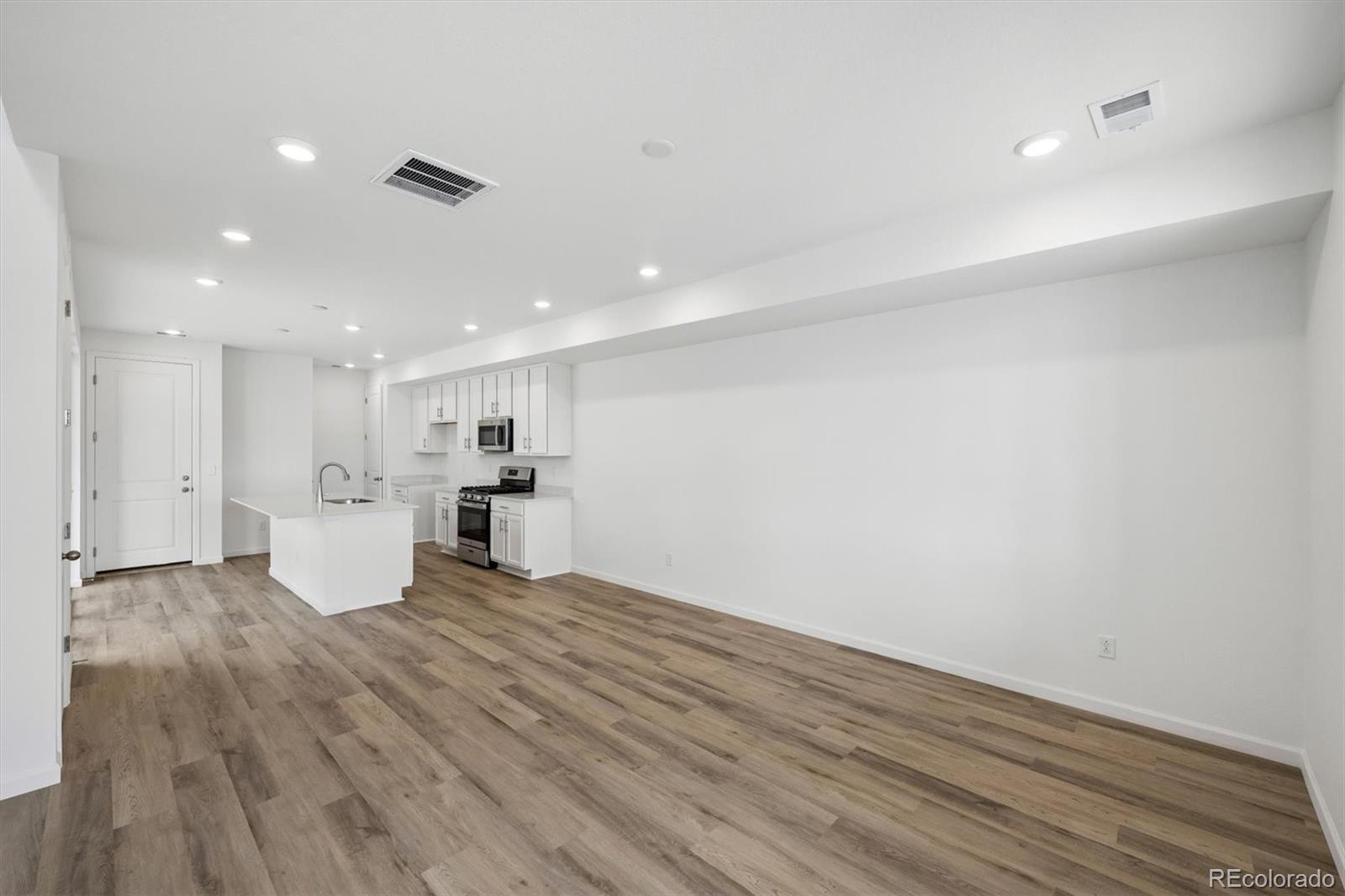 MLS Image #3 for 21411 e 67th avenue,aurora, Colorado
