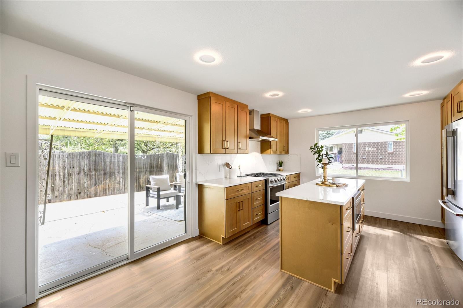 MLS Image #10 for 2631 s lowell boulevard,denver, Colorado