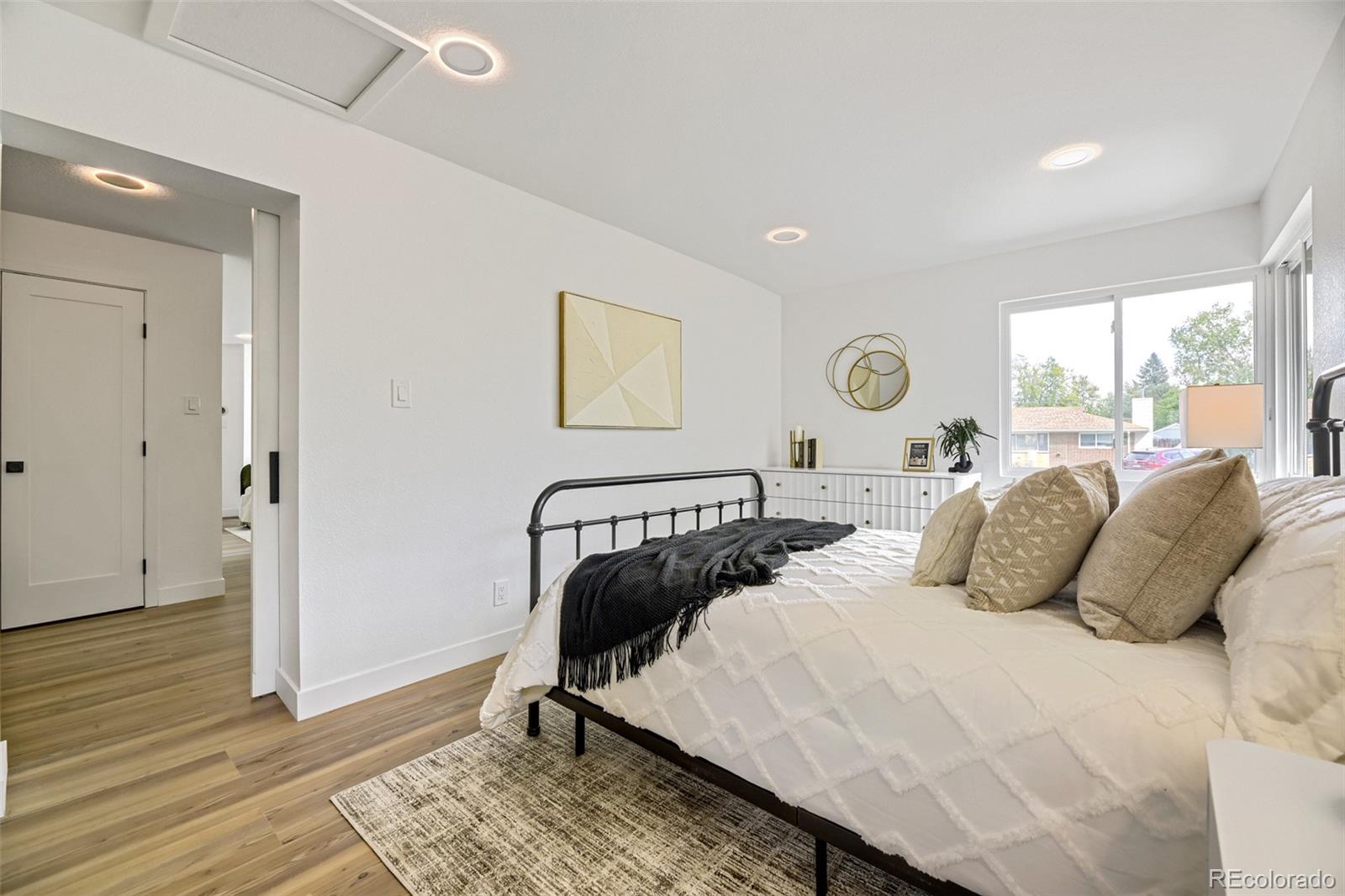 MLS Image #14 for 2631 s lowell boulevard,denver, Colorado