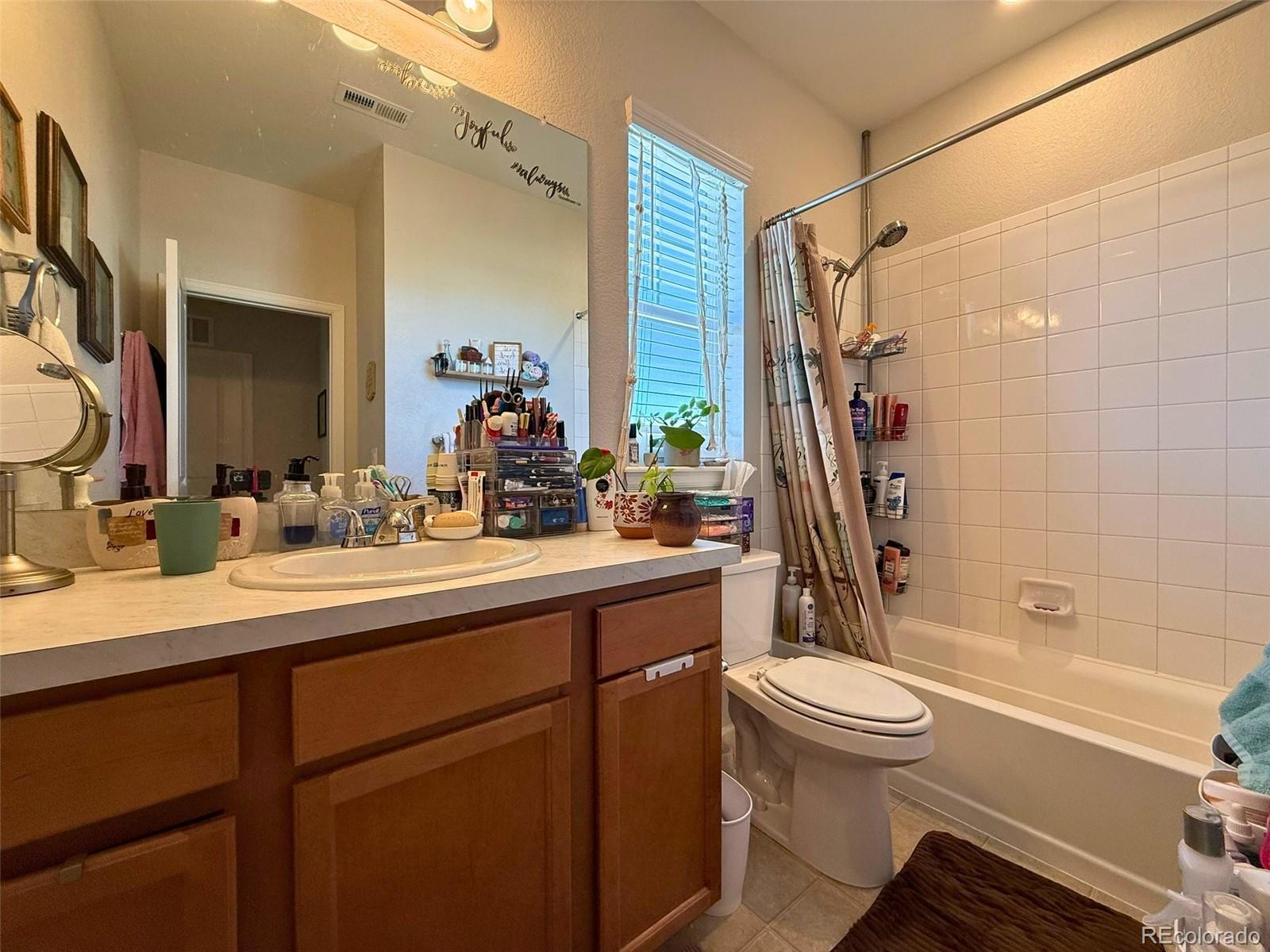 MLS Image #35 for 26054 e 1st place,aurora, Colorado