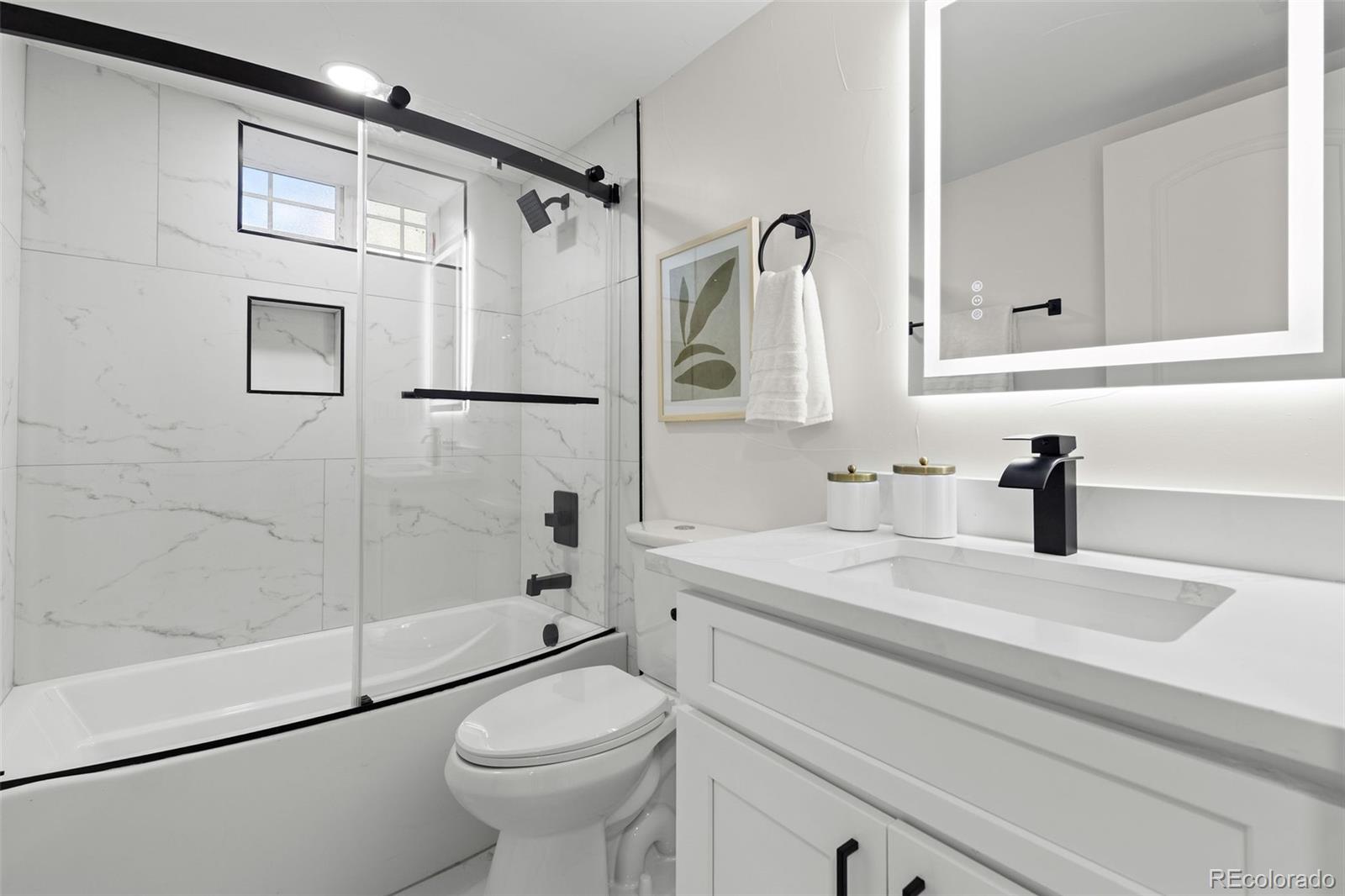 MLS Image #18 for 2851  birch street,denver, Colorado