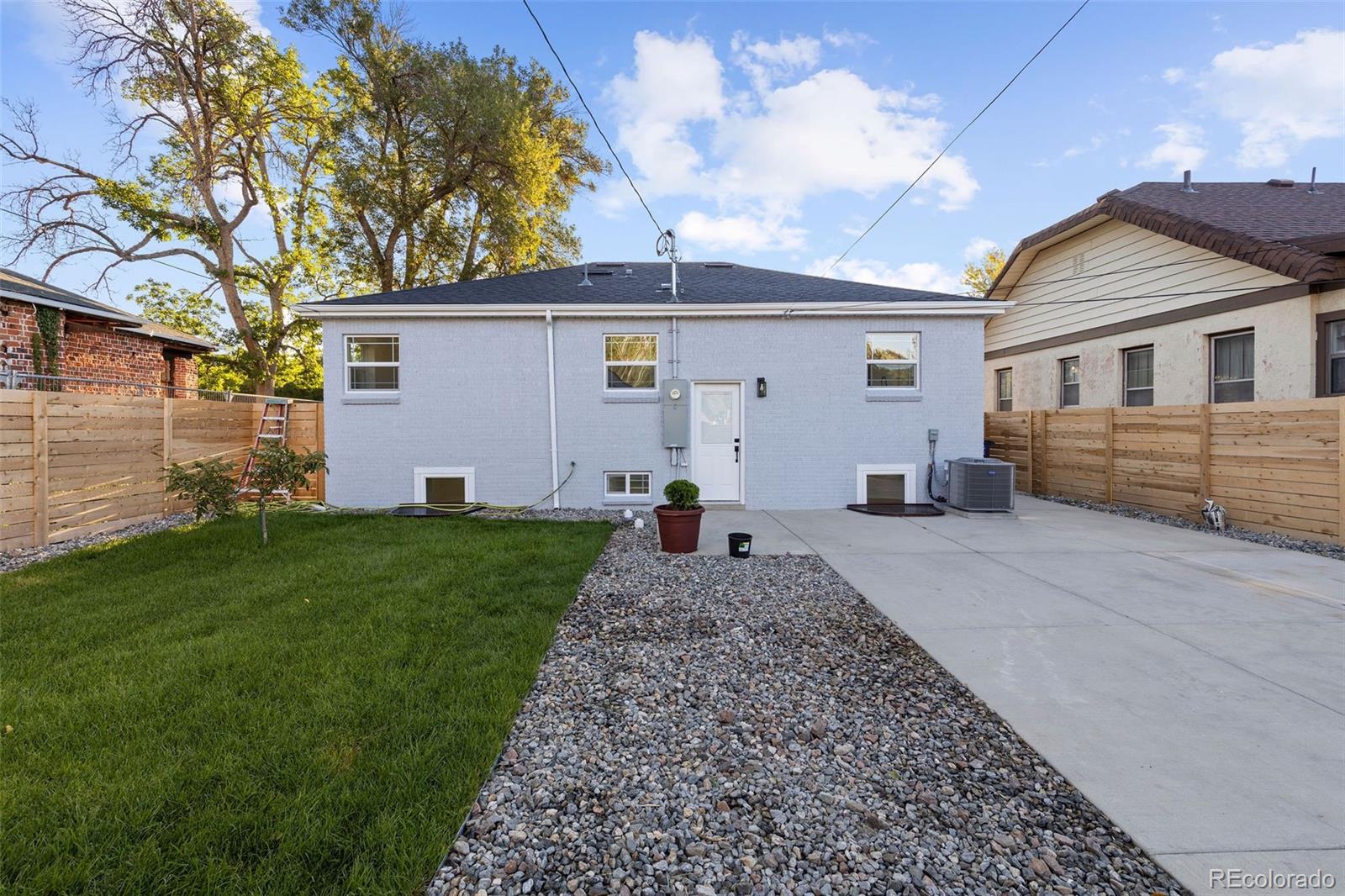 MLS Image #22 for 2851  birch street,denver, Colorado