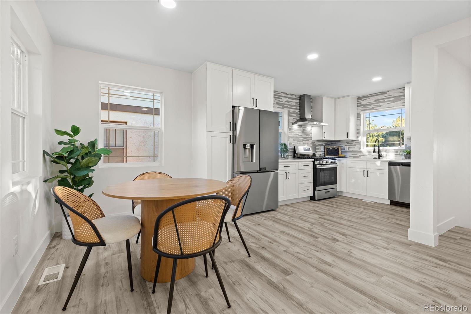 MLS Image #4 for 2851  birch street,denver, Colorado