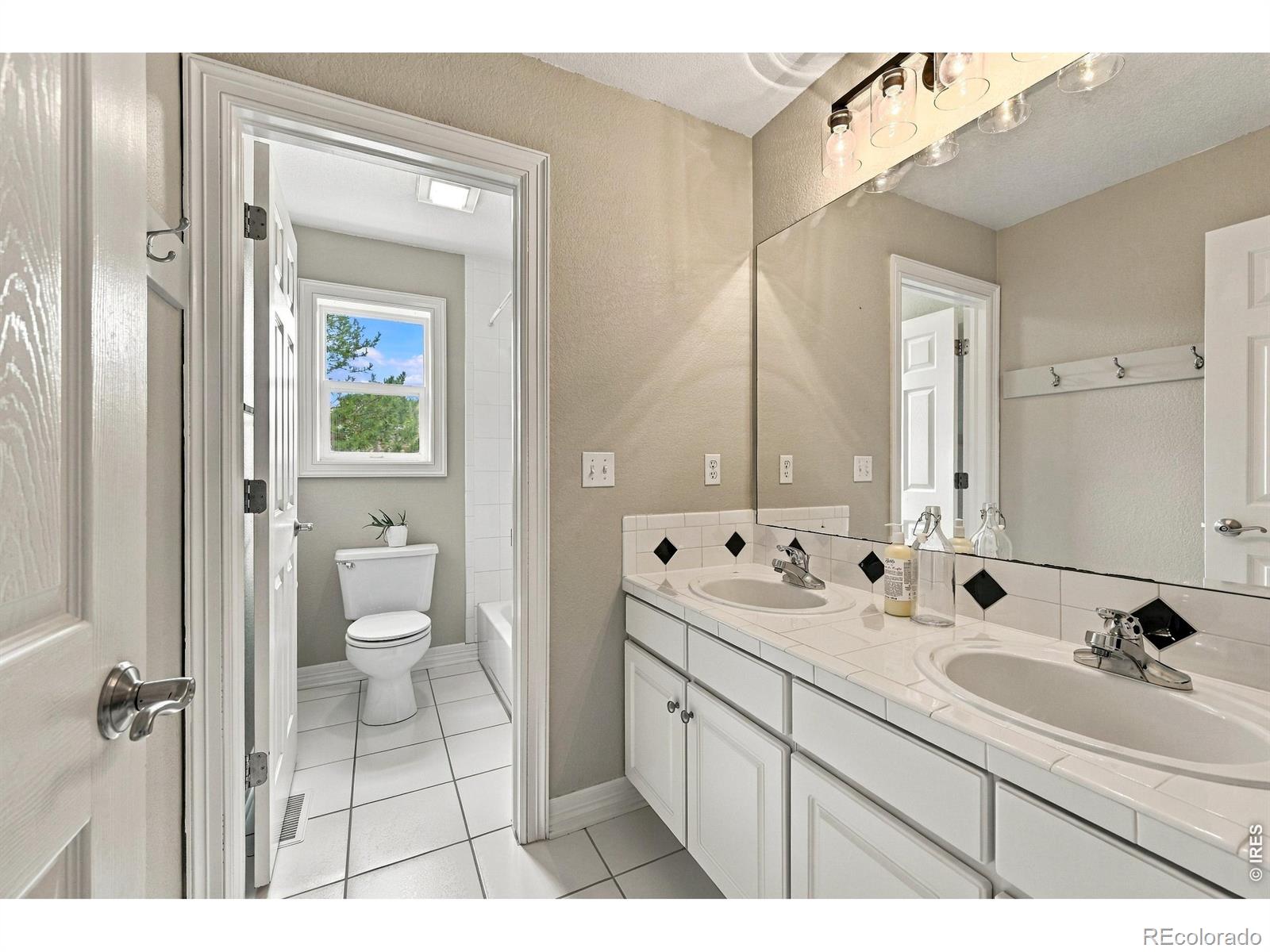 MLS Image #24 for 2317  rimrock circle,lafayette, Colorado