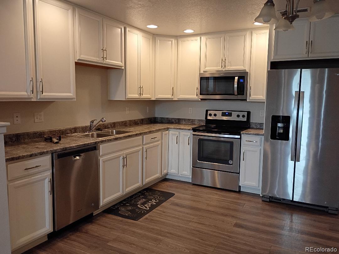 MLS Image #3 for 5077 n central park boulevard n,denver, Colorado