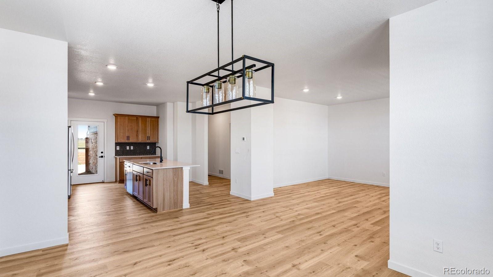 MLS Image #10 for 697 n ukraine street,aurora, Colorado