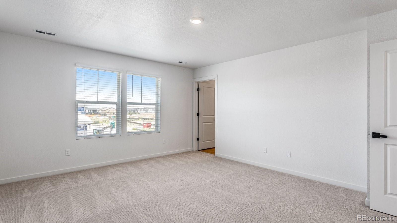 MLS Image #17 for 697 n ukraine street,aurora, Colorado
